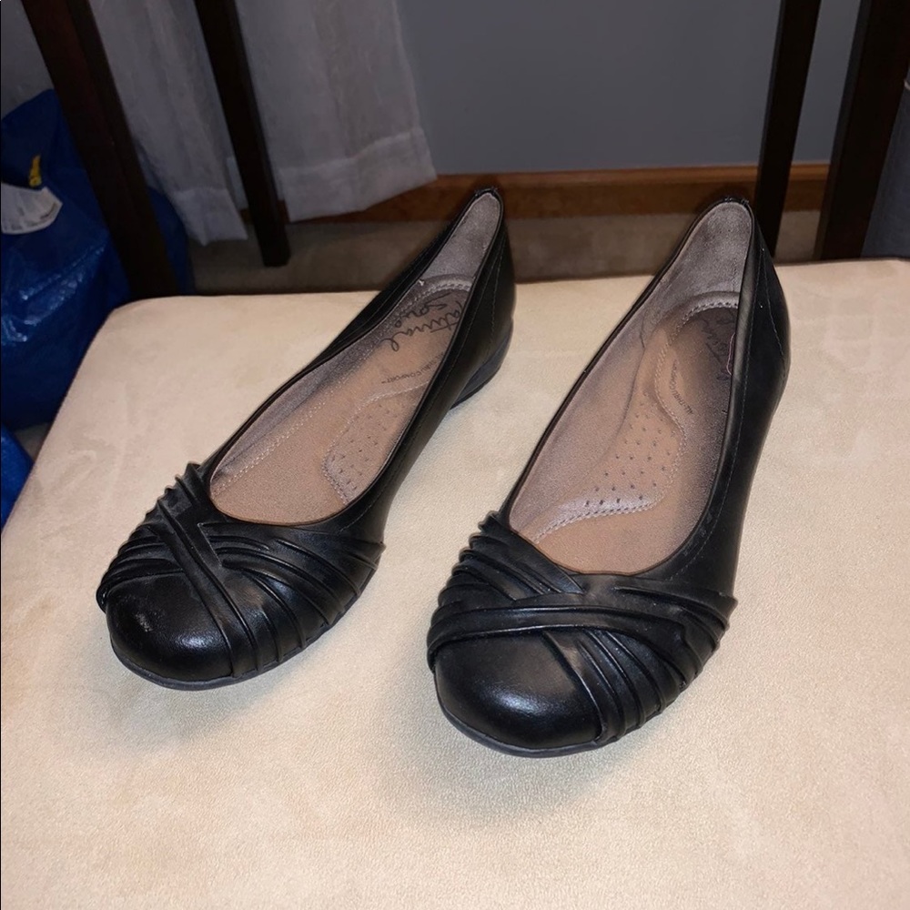 Black Flats